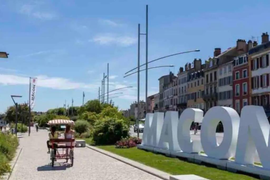 Detente Centre Historique De Macon Avec Spa Et Cine ภายนอก รูปภาพ